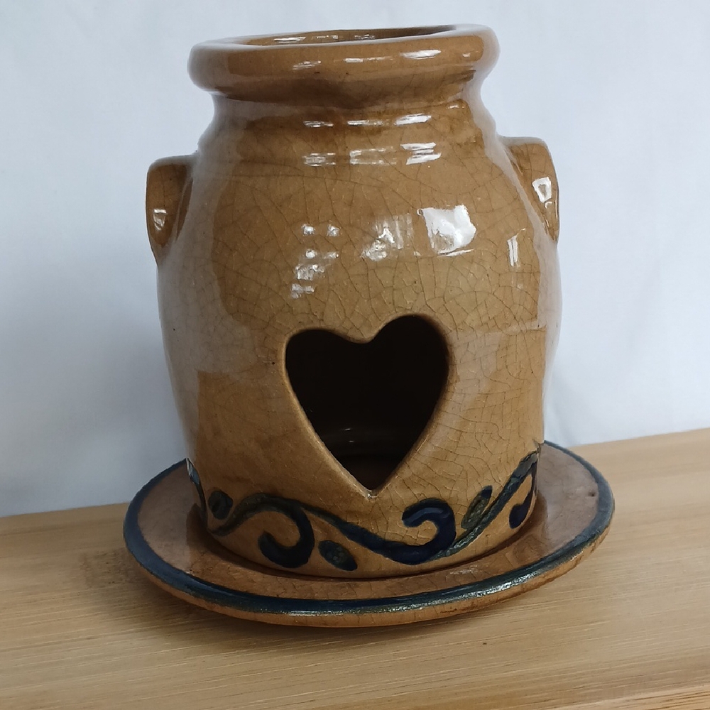 Ceramic Candle Tea Light Holder with Heart Cutout